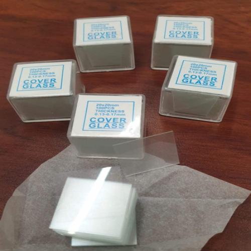 Laboratorio Microscopio Cubreobjetos (Cover Slip) 20*20mm  0.17mm (0.13-0.17) 100pieza/caja
